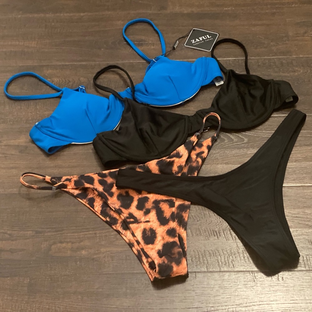 11 piece swim set.